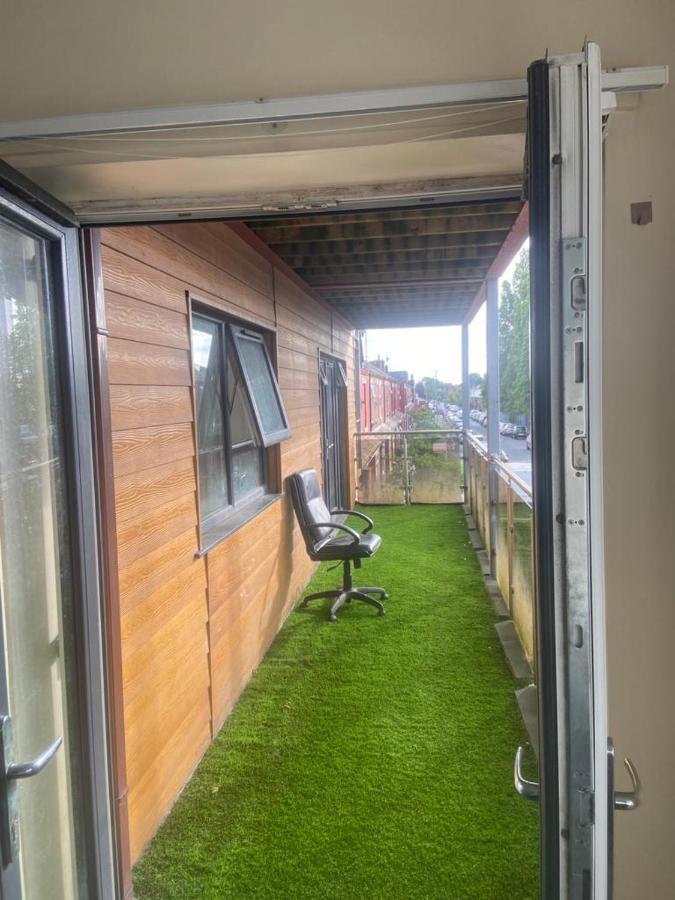 Cosy Living Apartman Camberley Kültér fotó