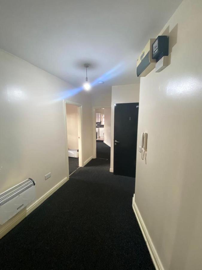 Cosy Living Apartman Camberley Kültér fotó